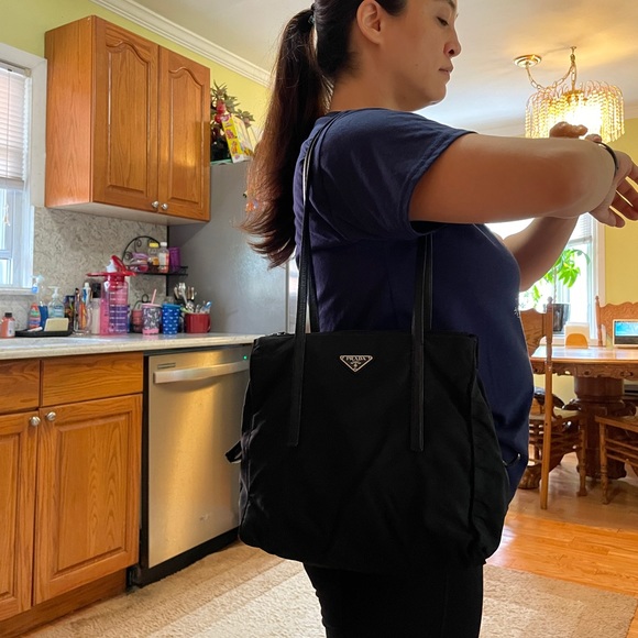 SOLD Prada Multi Pocket Tessuto Nylon Shoulder Bag - Picture 10 of 12